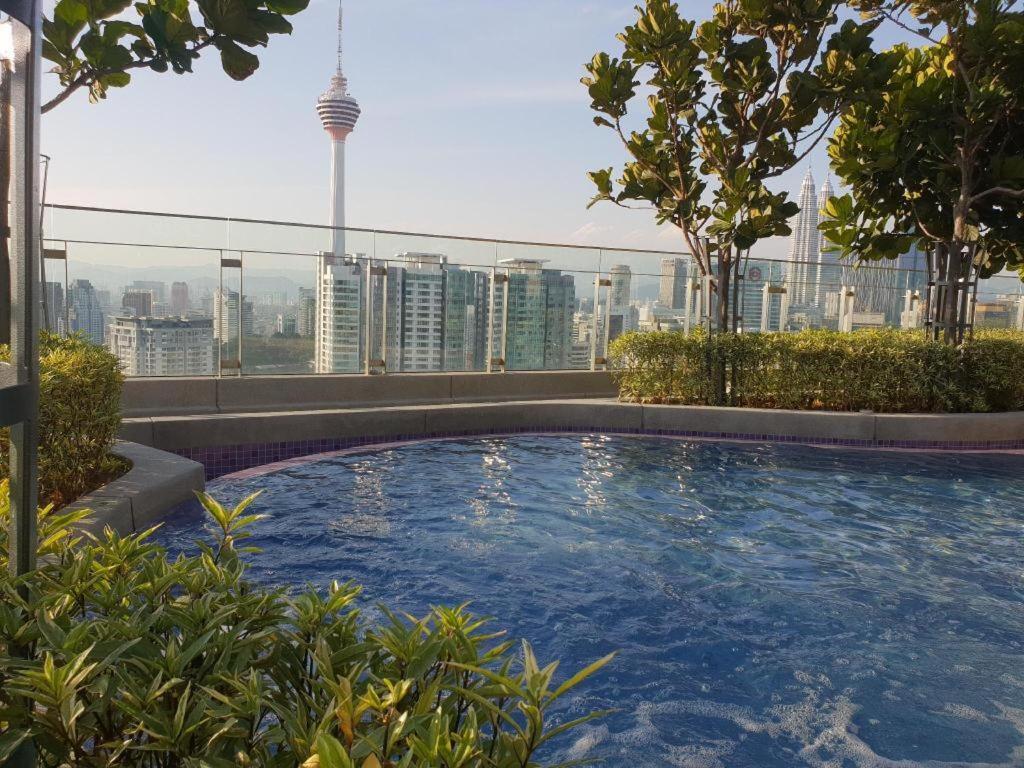 Infinity Skypool The Robertson Kl Apartment Kuala Lumpur Exterior photo